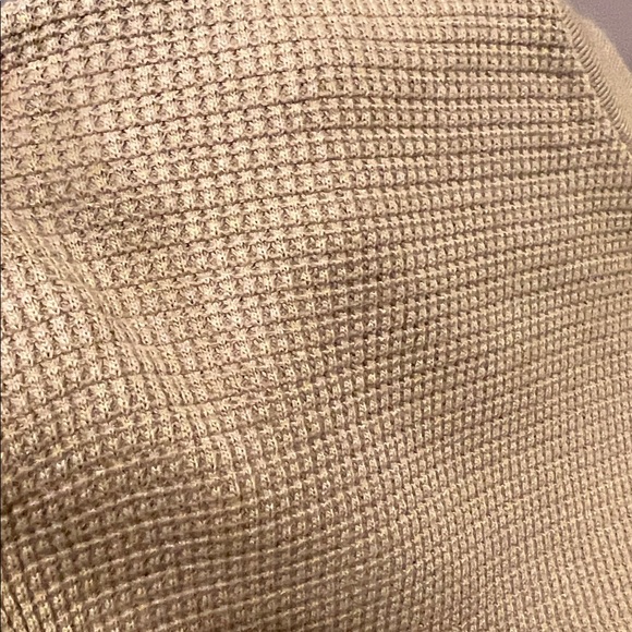 Vince Men’s Long Sleeve Waffle Knit Crew Neck Shirt, M - Picture 10 of 10